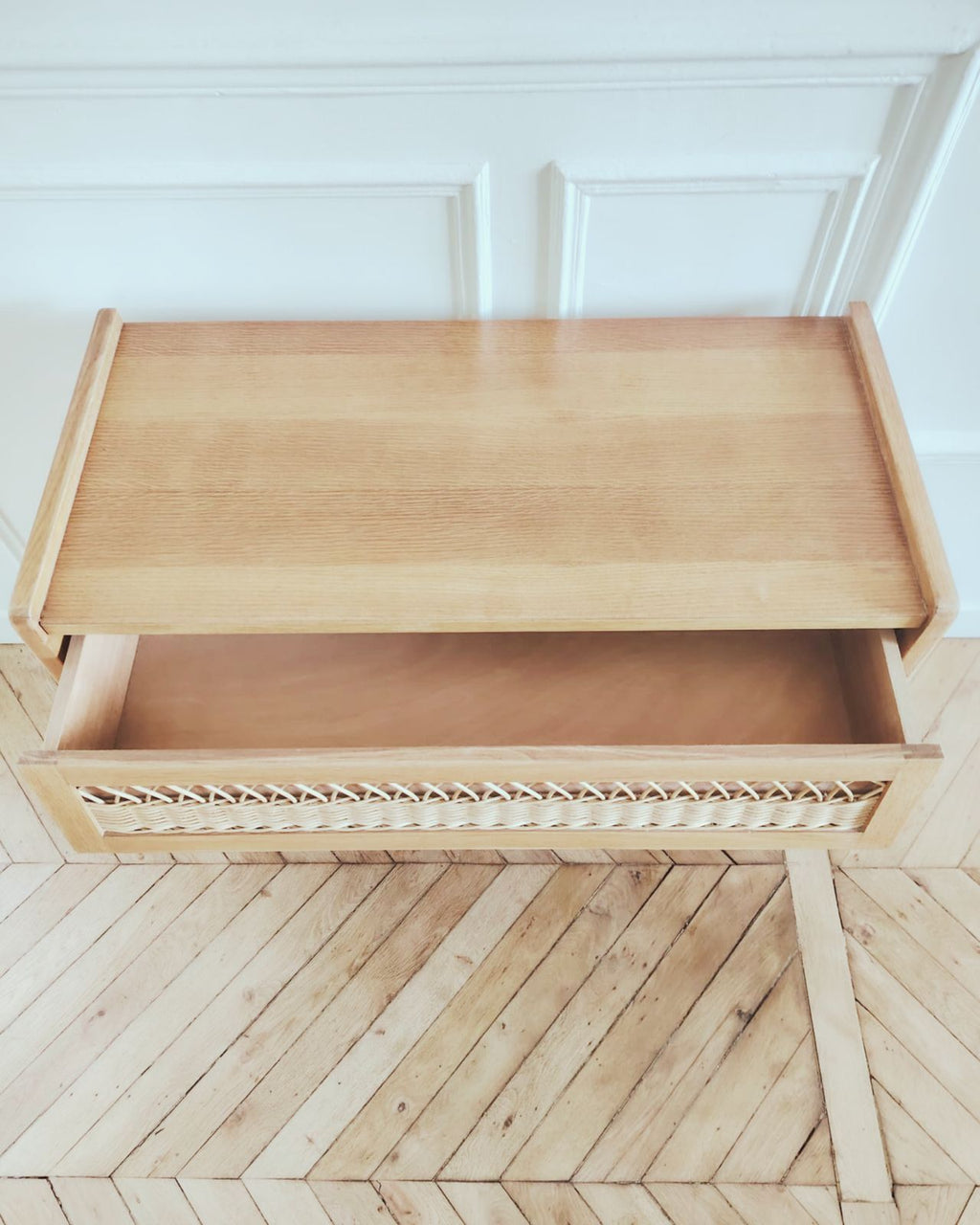 Commode bois et rotin